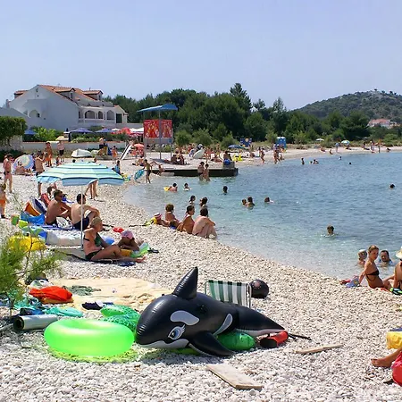 Apartment Studio 7557a Rogoznica (Sibenik-Knin)
